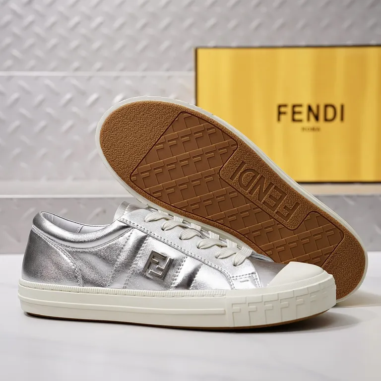 Fendi Shoe 